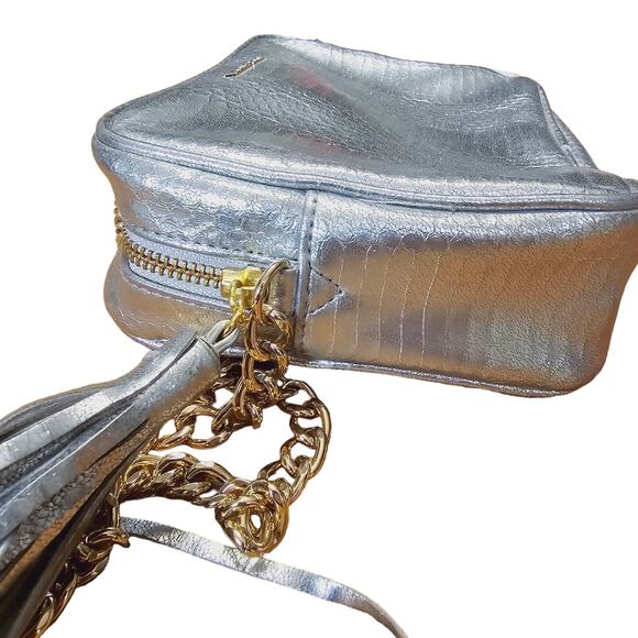 Victoria's Secret Metallic Silver Faux Snake Skin Crossbody Gold Chain Purse - Picture 7 of 14